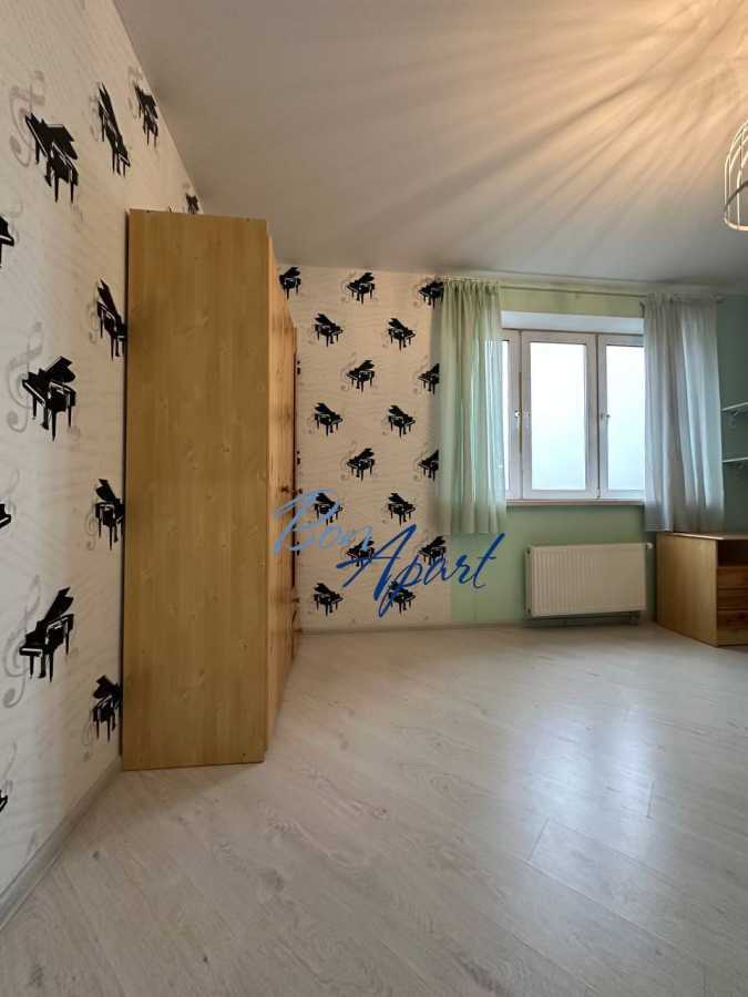 Аренда 3-комнатной квартиры 94 м², Моторный пер., 9