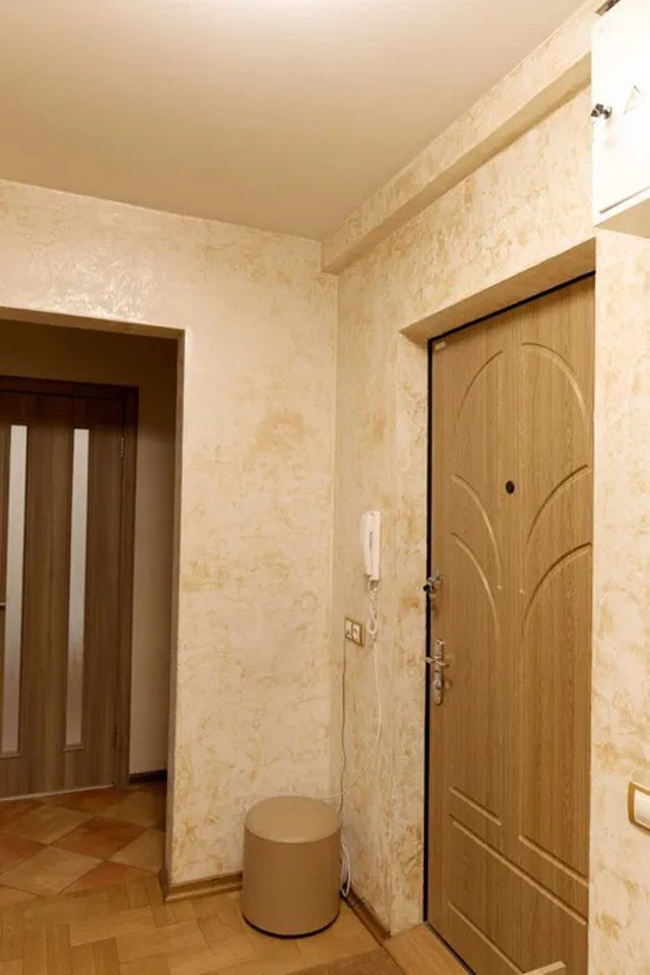 Продажа 2-комнатной квартиры 56 м², Гагарина просп.