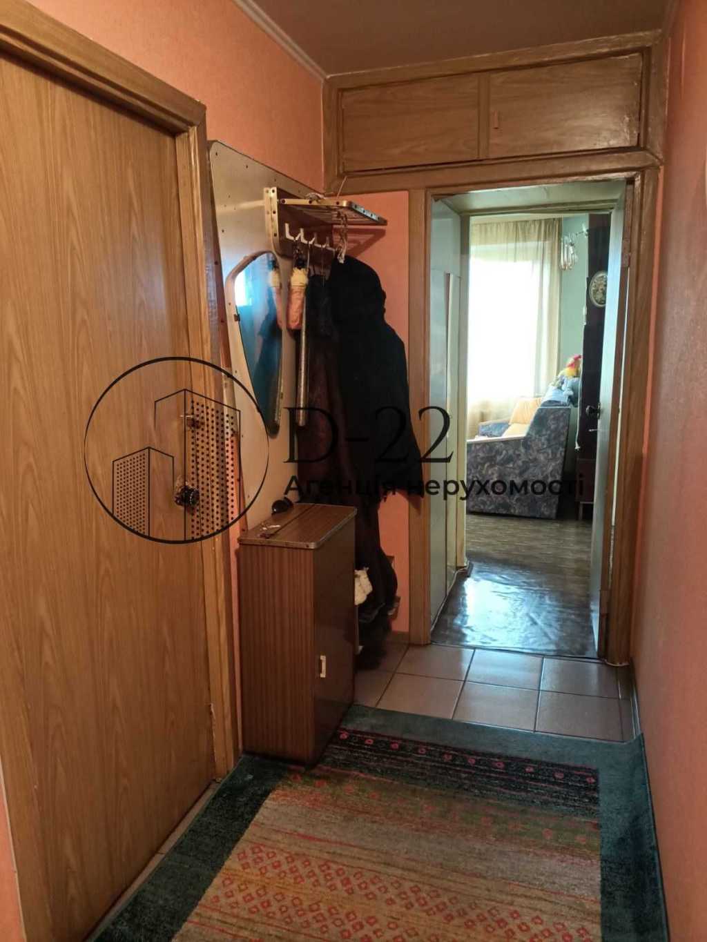 Продаж 3-кімнатної квартири 70.7 м², Йорданська вул., 24