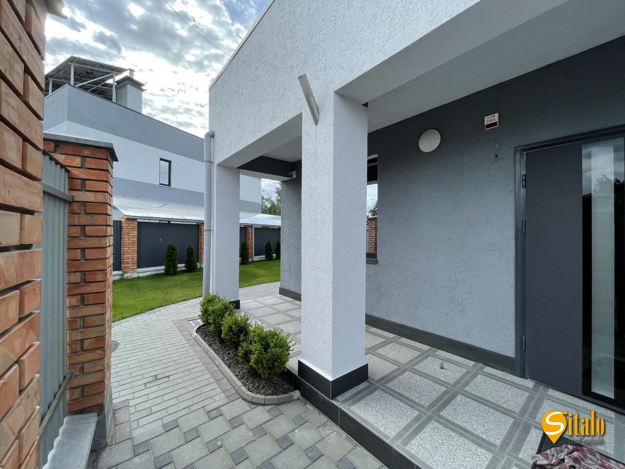 Оренда будинку 132 м², 13-а Лугова вул.