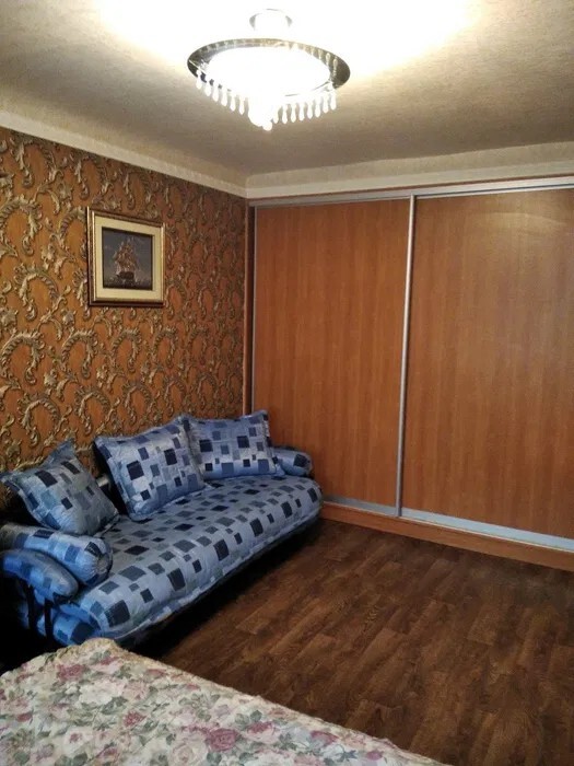 Продаж 1-кімнатної квартири 32 м², Гагаріна просп.