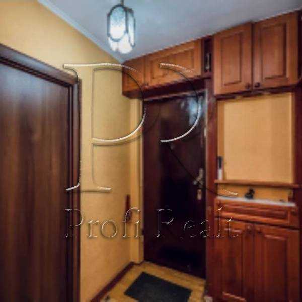 Продажа 2-комнатной квартиры 68 м², Александра Пироговского ул., 6