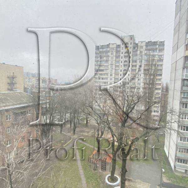 Продаж 2-кімнатної квартири 46 м², Чистяківська вул., 15