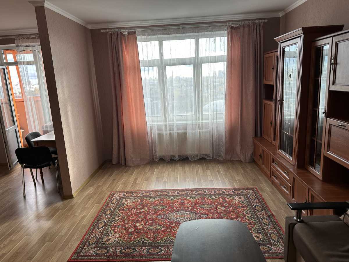 Аренда 1-комнатной квартиры 48 м², Берестейский, 71а