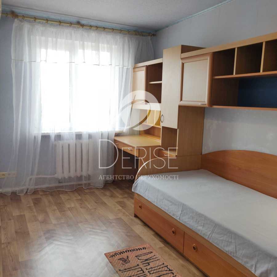 Продажа 2-комнатной квартиры 47 м², Верховного Совета бул., 8/20
