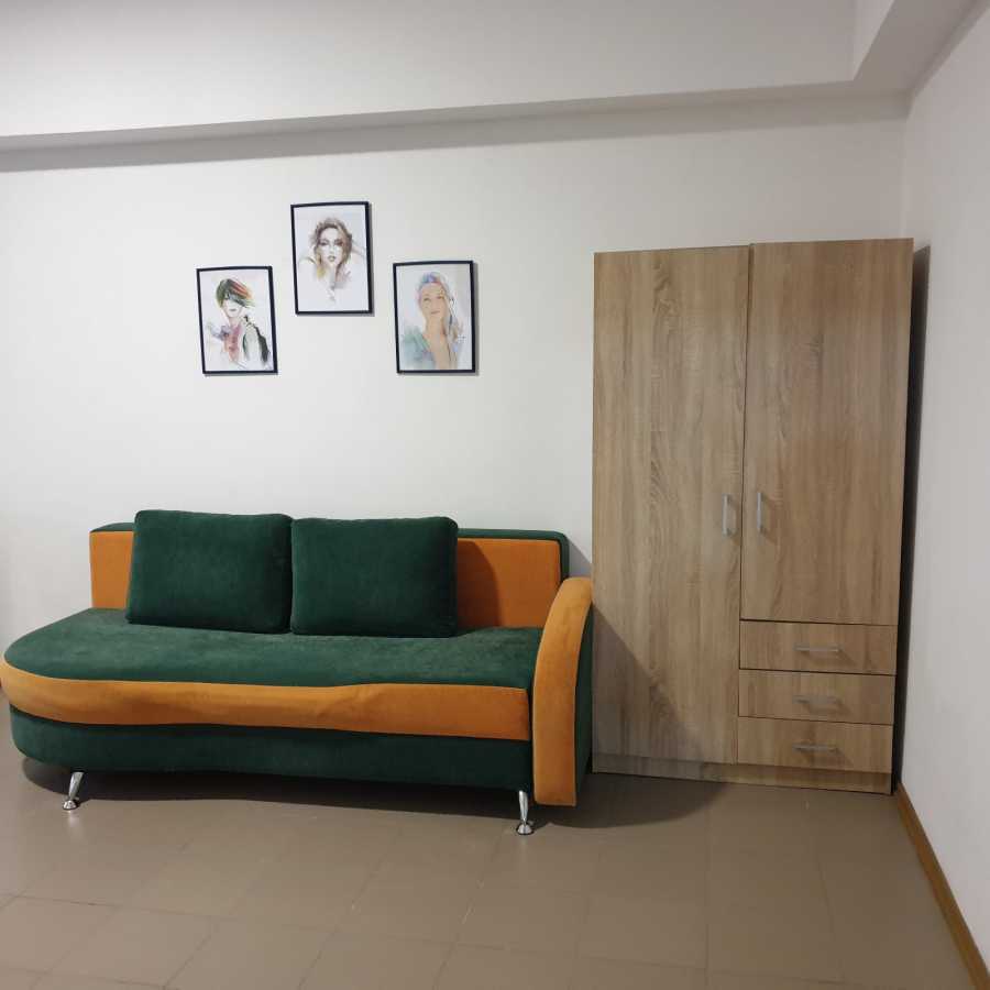 Продаж 2-кімнатної квартири 55 м², Єрощенка, 12