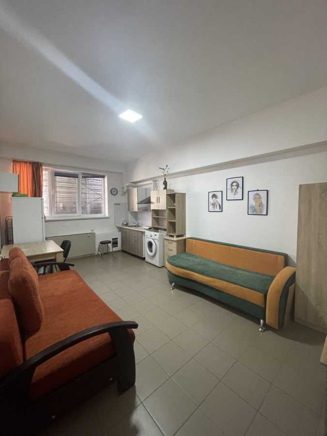 Продаж 2-кімнатної квартири 55 м², Єрощенка, 12