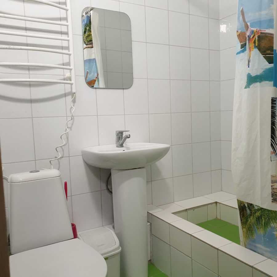 Продаж 2-кімнатної квартири 55 м², Єрощенка, 12