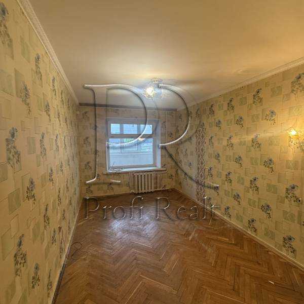 Продажа 3-комнатной квартиры 70 м², Перова бул., 56