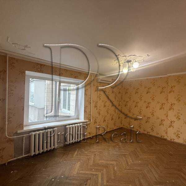 Продажа 3-комнатной квартиры 70 м², Перова бул., 56