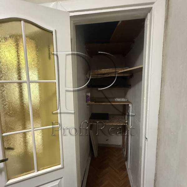 Продажа 3-комнатной квартиры 70 м², Перова бул., 56