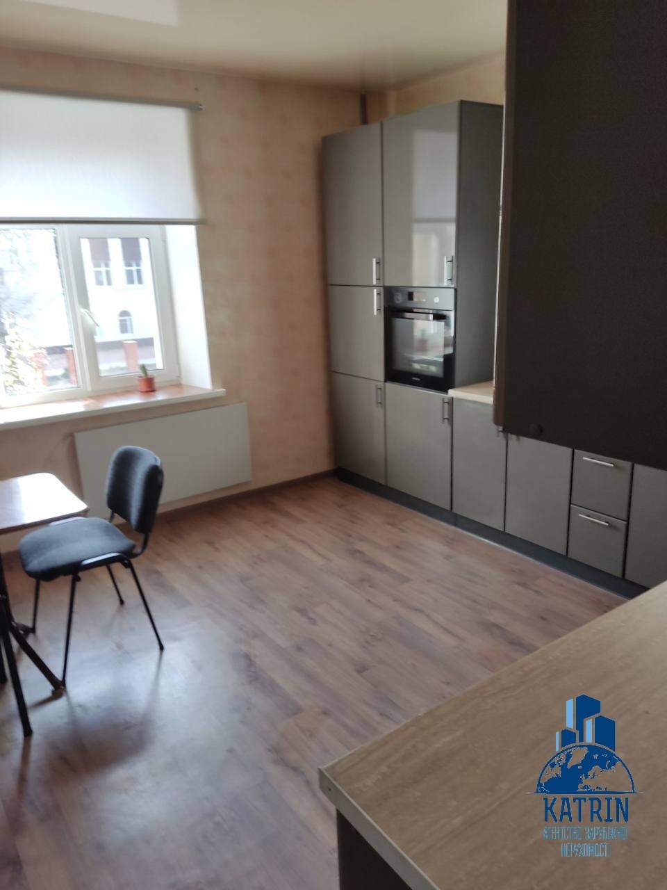 Продажа 2-комнатной квартиры 64 м², Дмитрия Кедрина ул.