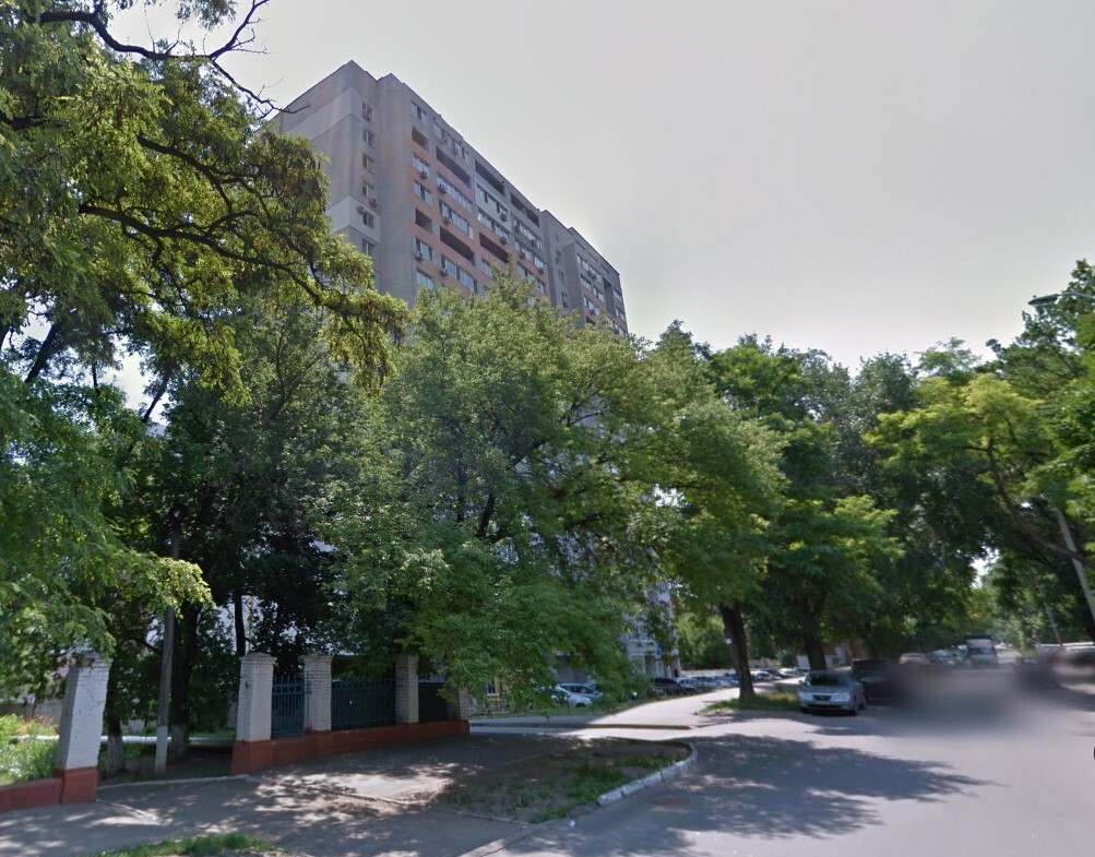 Продаж 3-кімнатної квартири 72 м², Театральна вул.