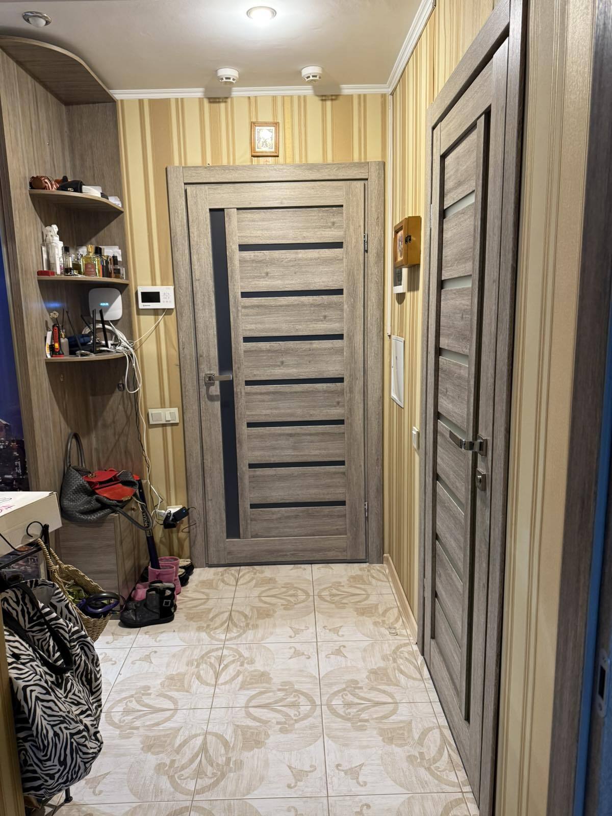 Продаж 3-кімнатної квартири 72 м², Театральна вул.