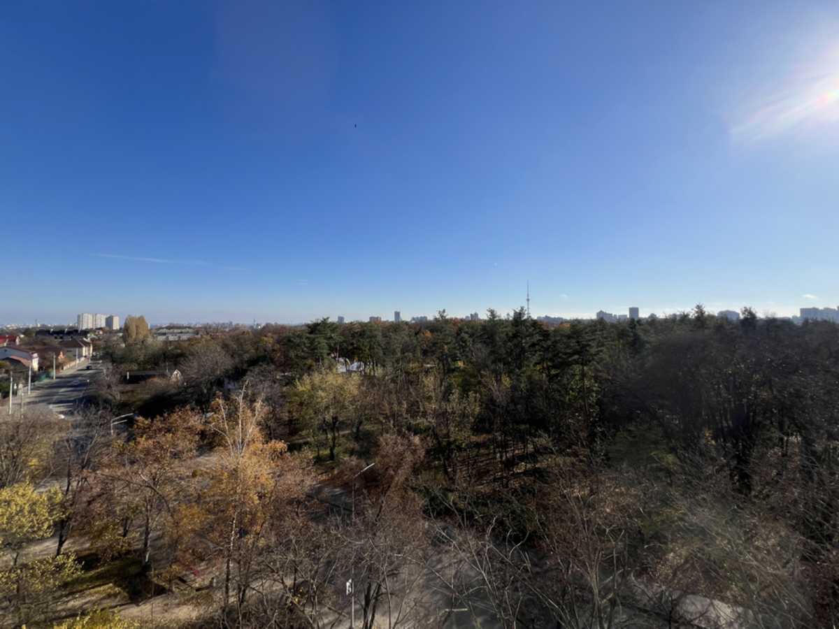 Продаж 1-кімнатної квартири 31.92 м², Полкова вул., 55