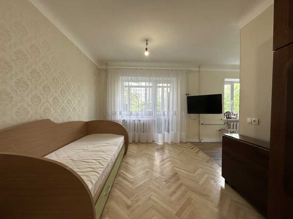 Аренда 1-комнатной квартиры 30 м², Смілянська, 1