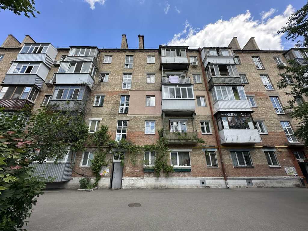 Аренда 1-комнатной квартиры 30 м², Смілянська, 1