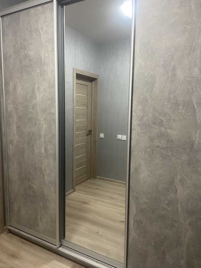 Аренда 1-комнатной квартиры 42 м², Николая Гулака ул., 4