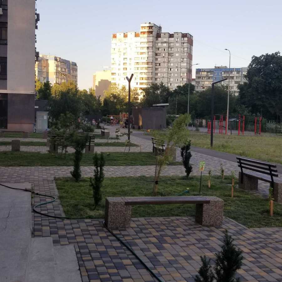 Аренда 1-комнатной квартиры 42 м², Николая Гулака ул., 4