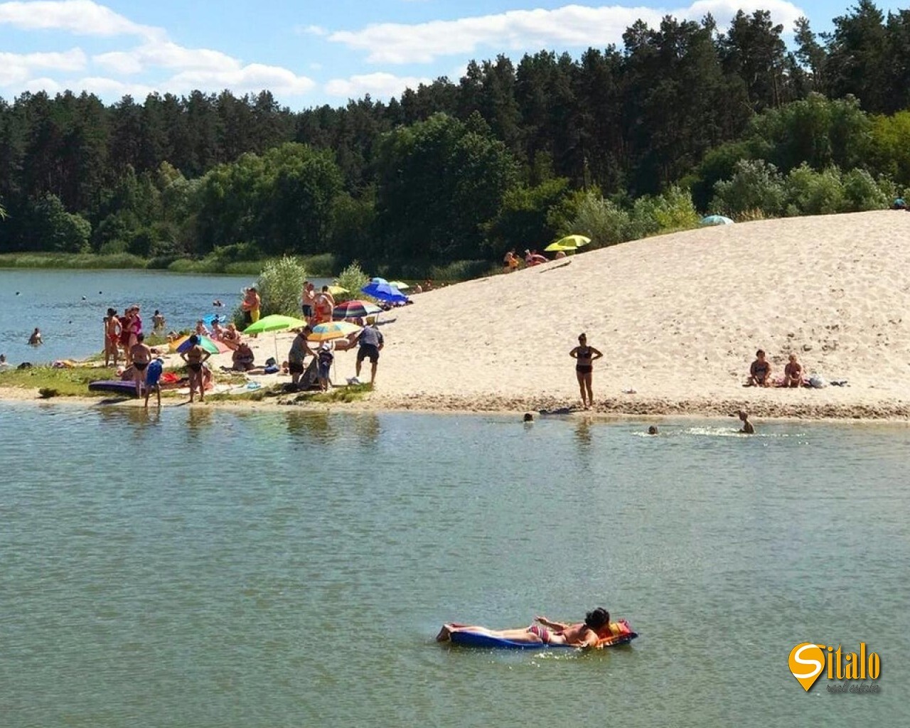 Продаж ділянки під індивідуальне житлове будівництво 15 соток