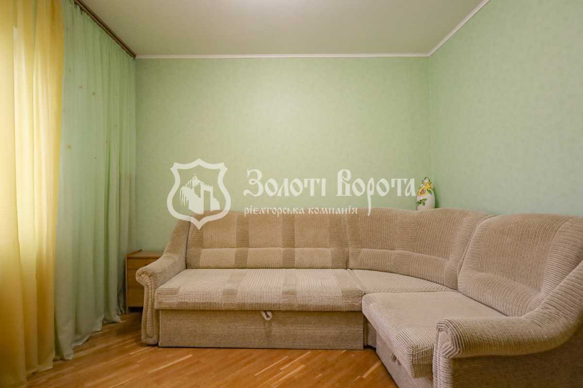 Продажа 3-комнатной квартиры 74 м², Ревуцкого ул., 13