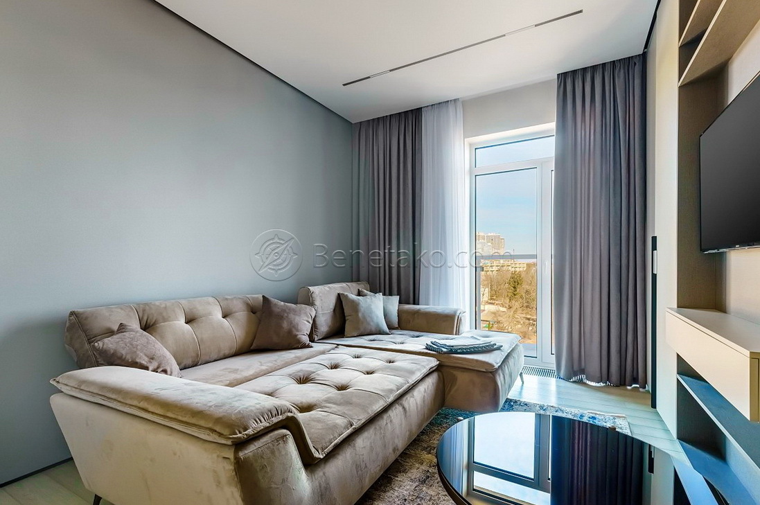 Аренда 3-комнатной квартиры 120 м², Ванный пер., 2/2