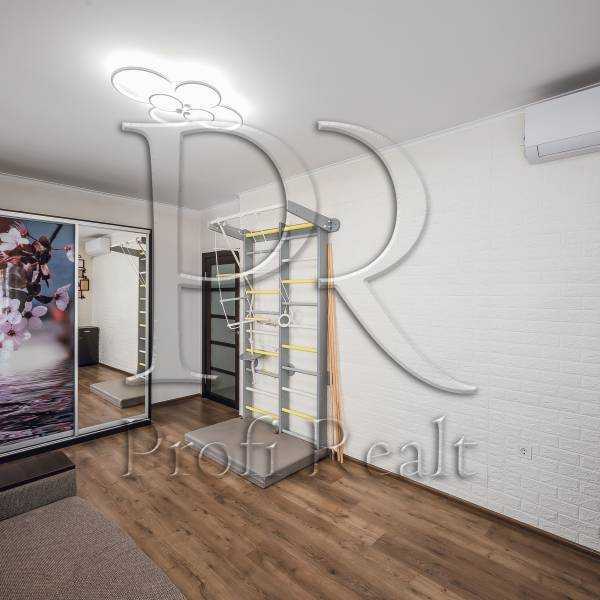 Продажа 2-комнатной квартиры 61 м², Елены Пчилки ул., 3Д