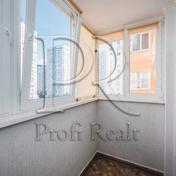 Продажа 2-комнатной квартиры 61 м², Елены Пчилки ул., 3Д