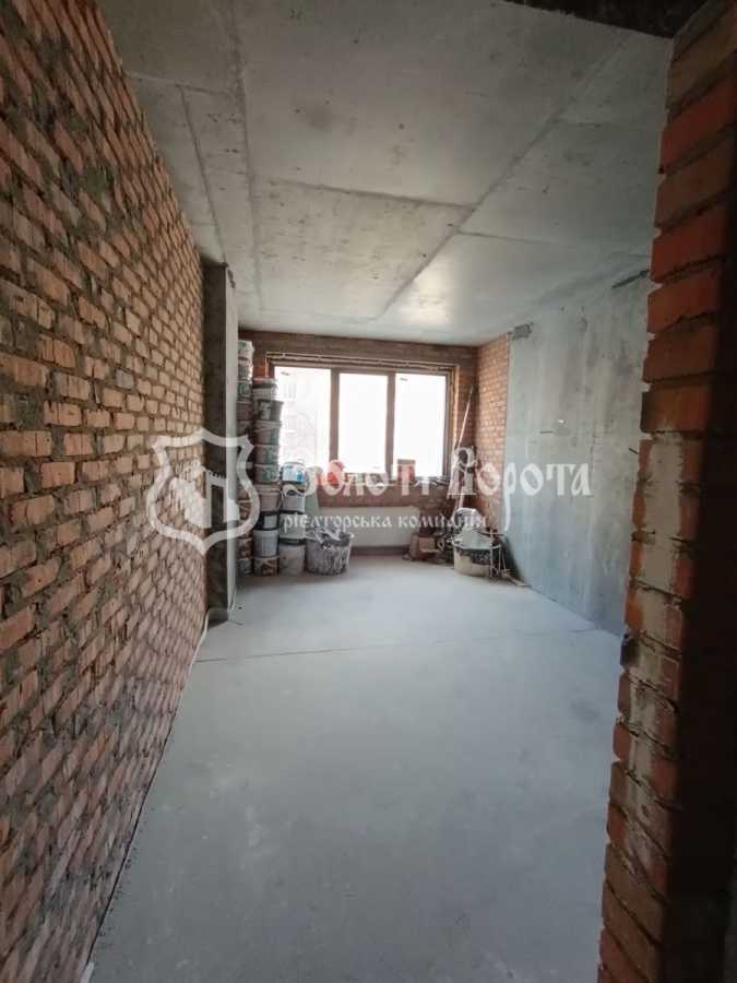 Продаж 3-кімнатної квартири 105.7 м², Звіринецька вул., 70а