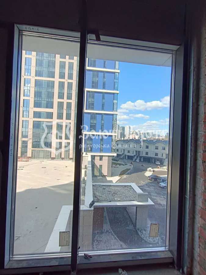 Продаж 3-кімнатної квартири 105.7 м², Звіринецька вул., 70а