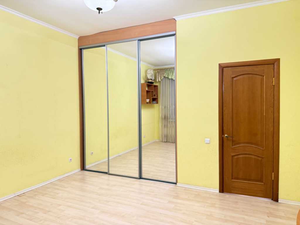 Продажа 1-комнатной квартиры 46 м², Героев Украины ул., 16Б