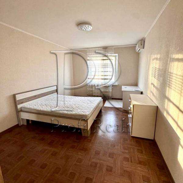 Продажа 1-комнатной квартиры 44 м², Балтийский пер., 1