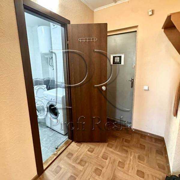 Продажа 1-комнатной квартиры 44 м², Балтийский пер., 1
