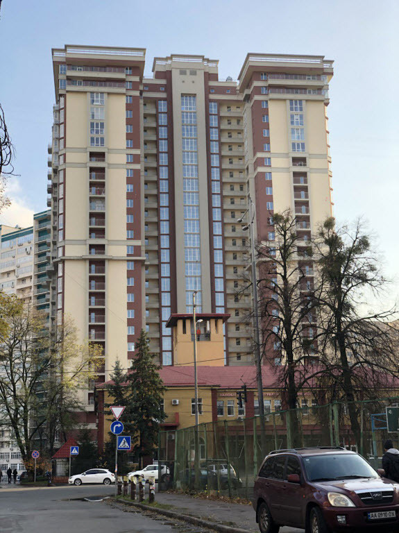 Аренда 1-комнатной квартиры 50.2 м², Митрополита Василия Липковского ул.