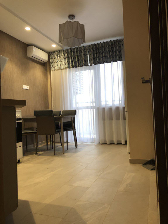 Аренда 1-комнатной квартиры 50.2 м², Митрополита Василия Липковского ул.