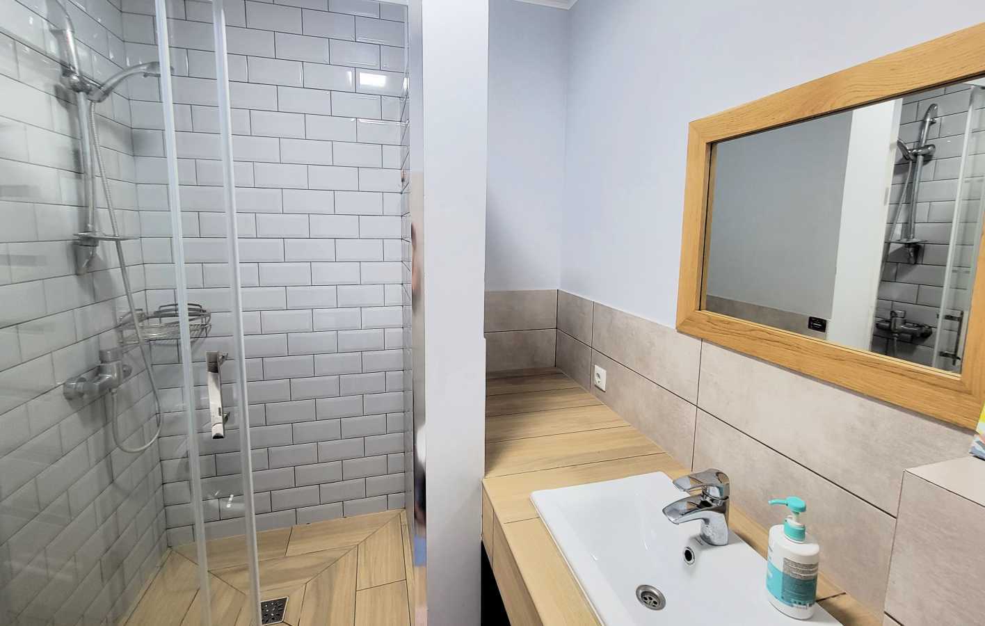 1-комнатная квартира посуточно 45 м², Келецкая ул., 45Б