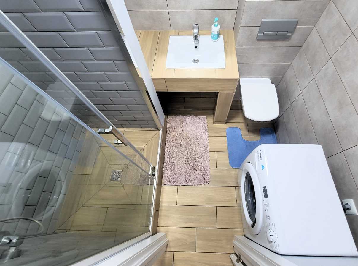 1-комнатная квартира посуточно 45 м², Келецкая ул., 45Б