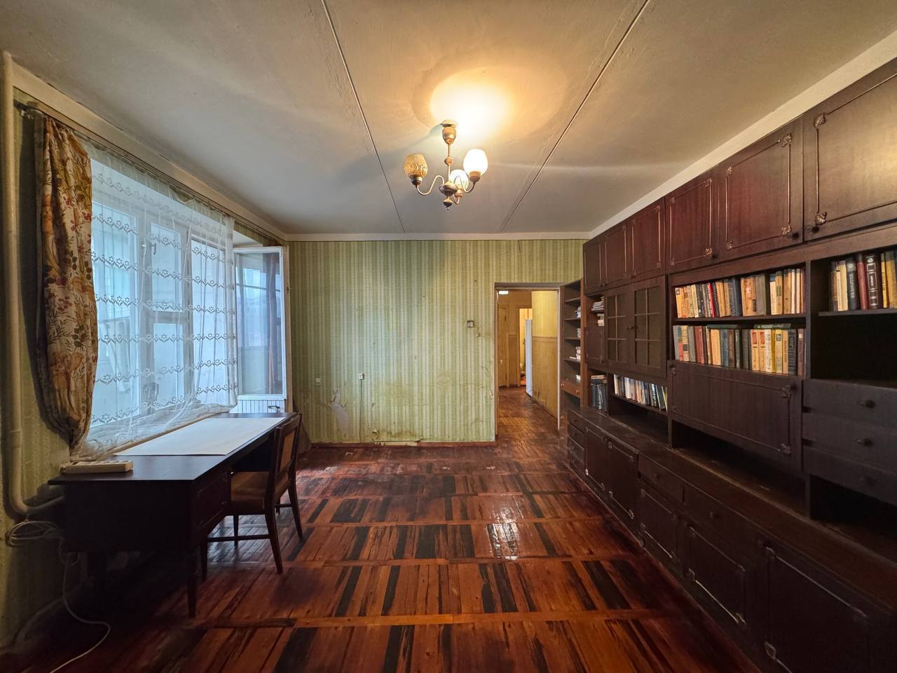 Продажа 2-комнатной квартиры 64 м², Писаржевского ул.