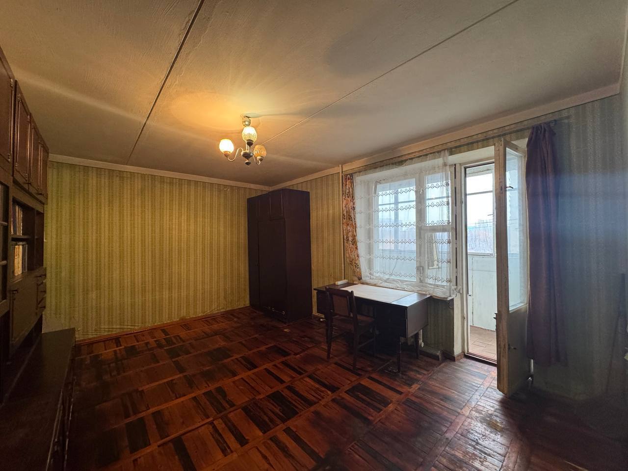 Продажа 2-комнатной квартиры 64 м², Писаржевского ул.