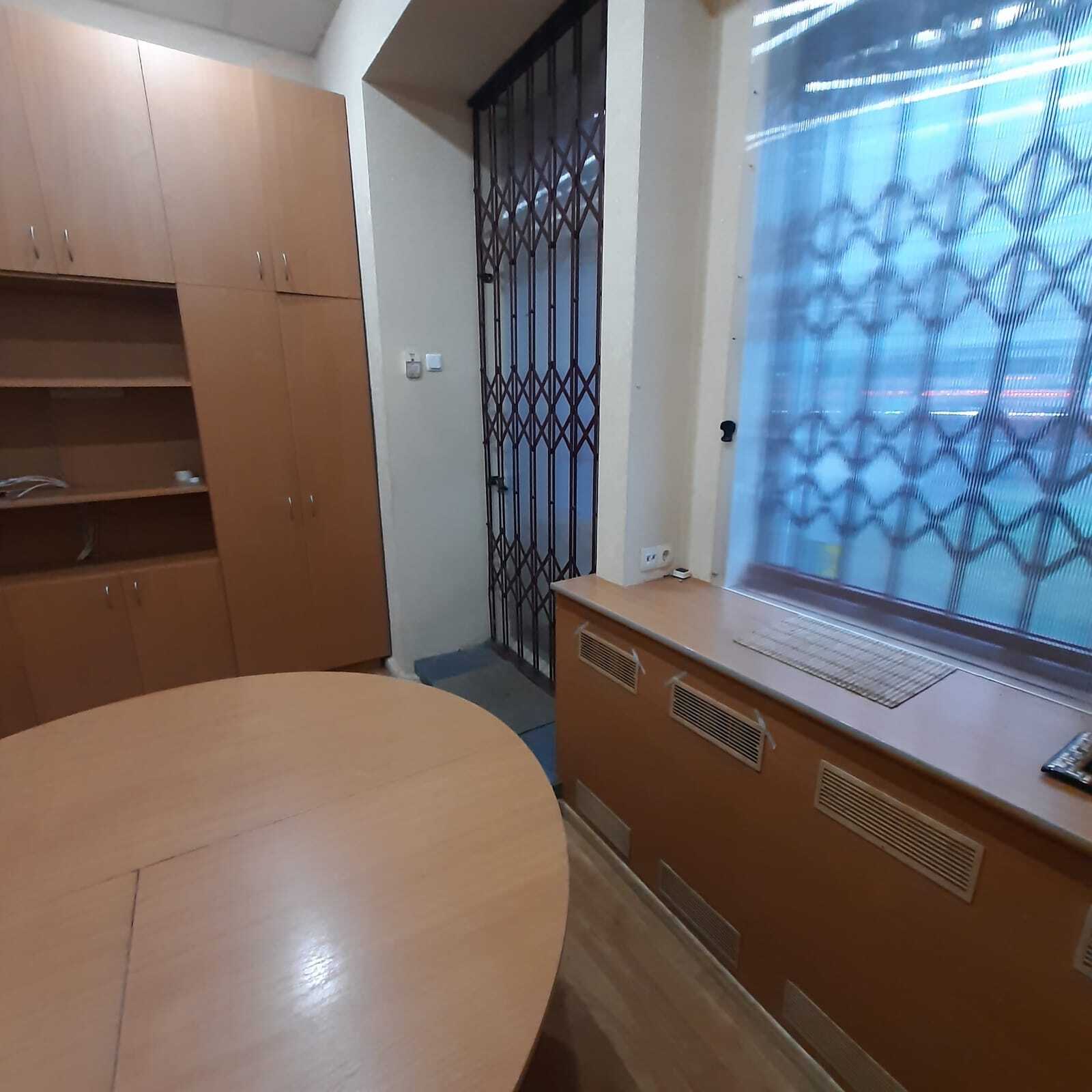 Оренда офісу 18 м², Паньківська 12