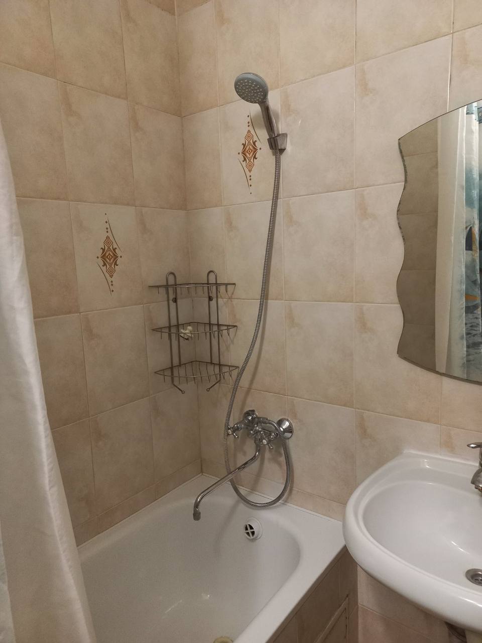 Аренда 1-комнатной квартиры 45 м², Феодосийский пер., 14