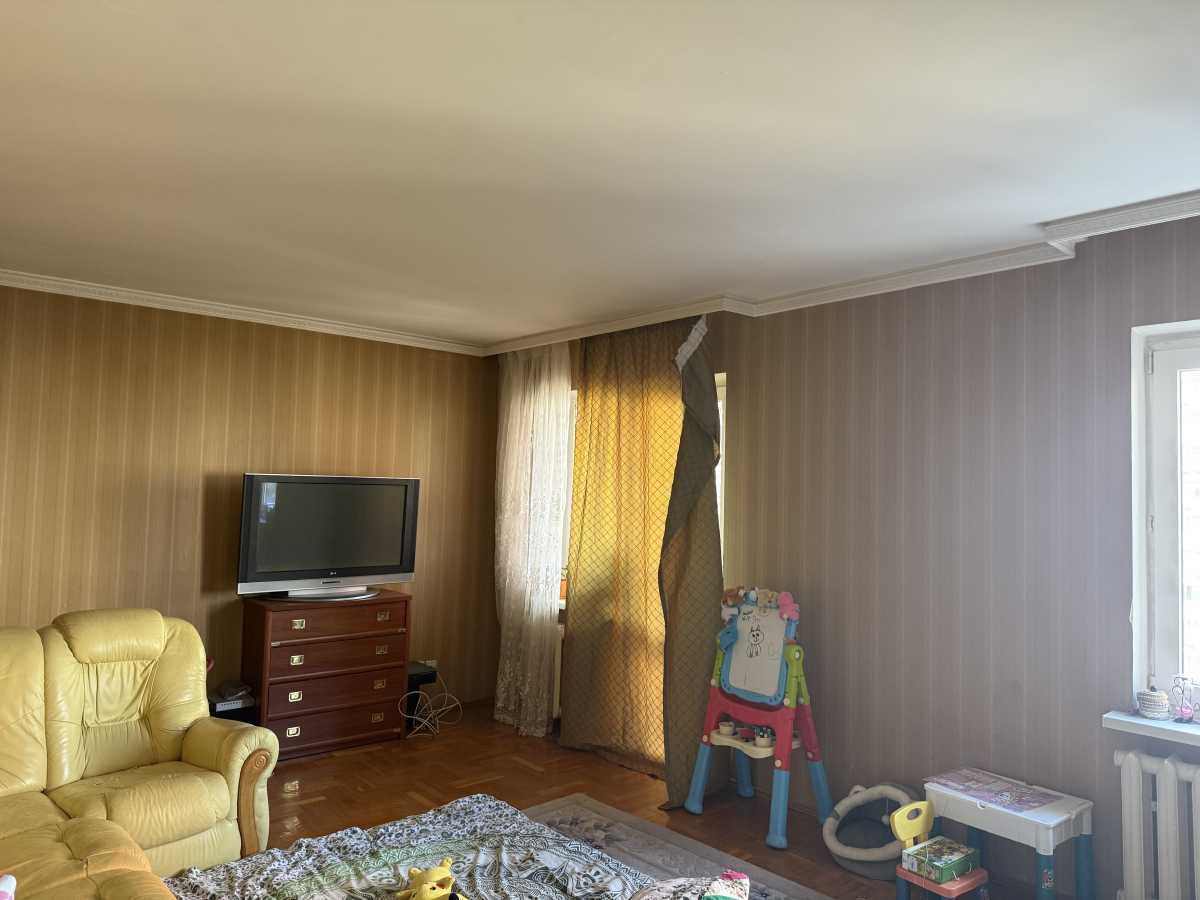 Продажа 3-комнатной квартиры 103 м², Анны Ахматовой ул., 43