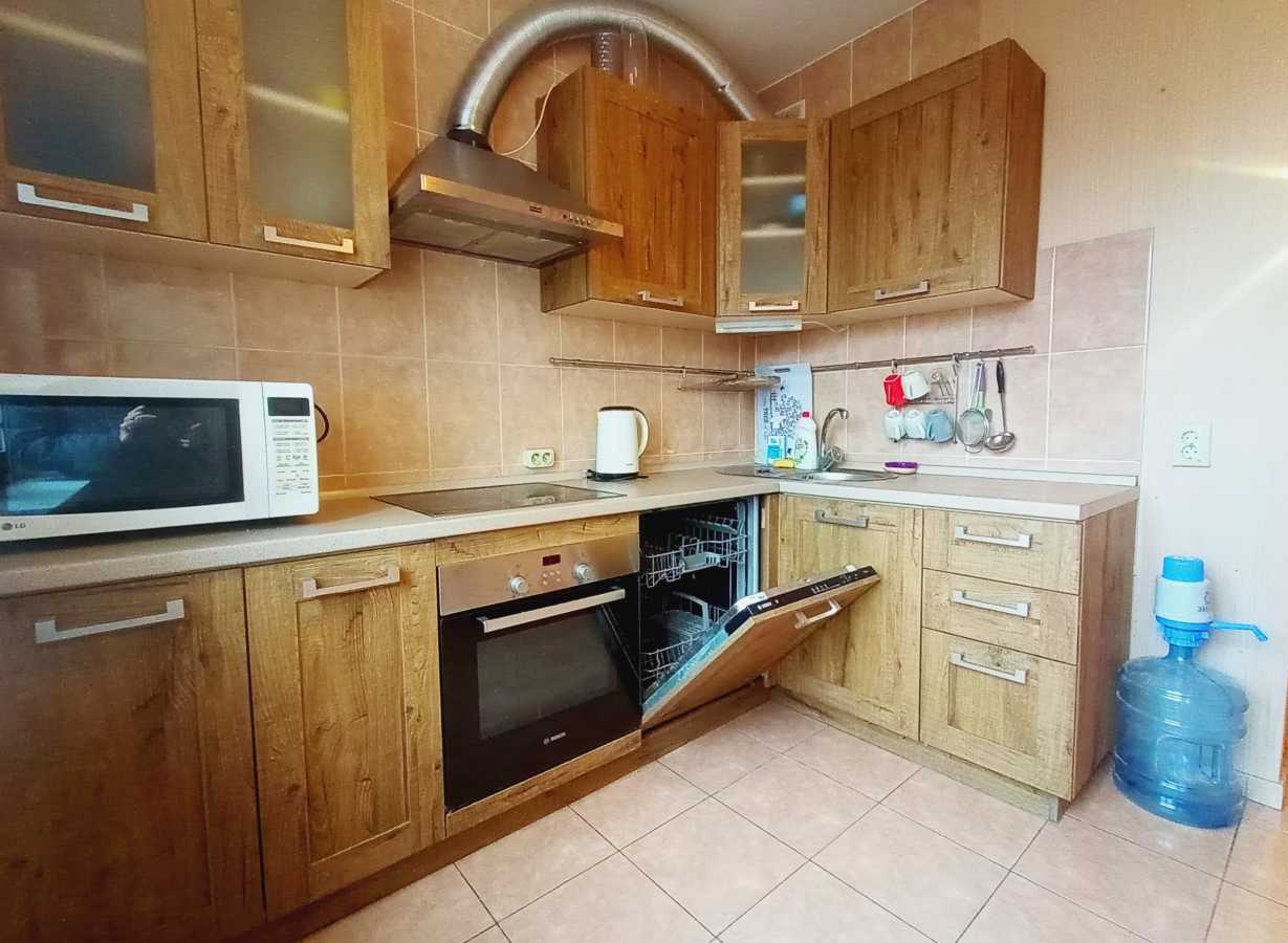 Аренда 2-комнатной квартиры 56 м², Академика Ефремова ул., 18