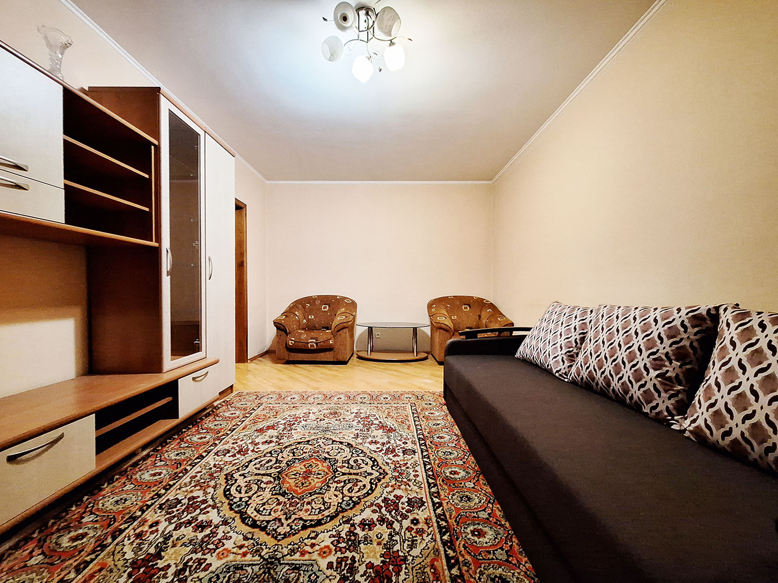 Аренда 1-комнатной квартиры 42 м², Чернобыльская ул., 21