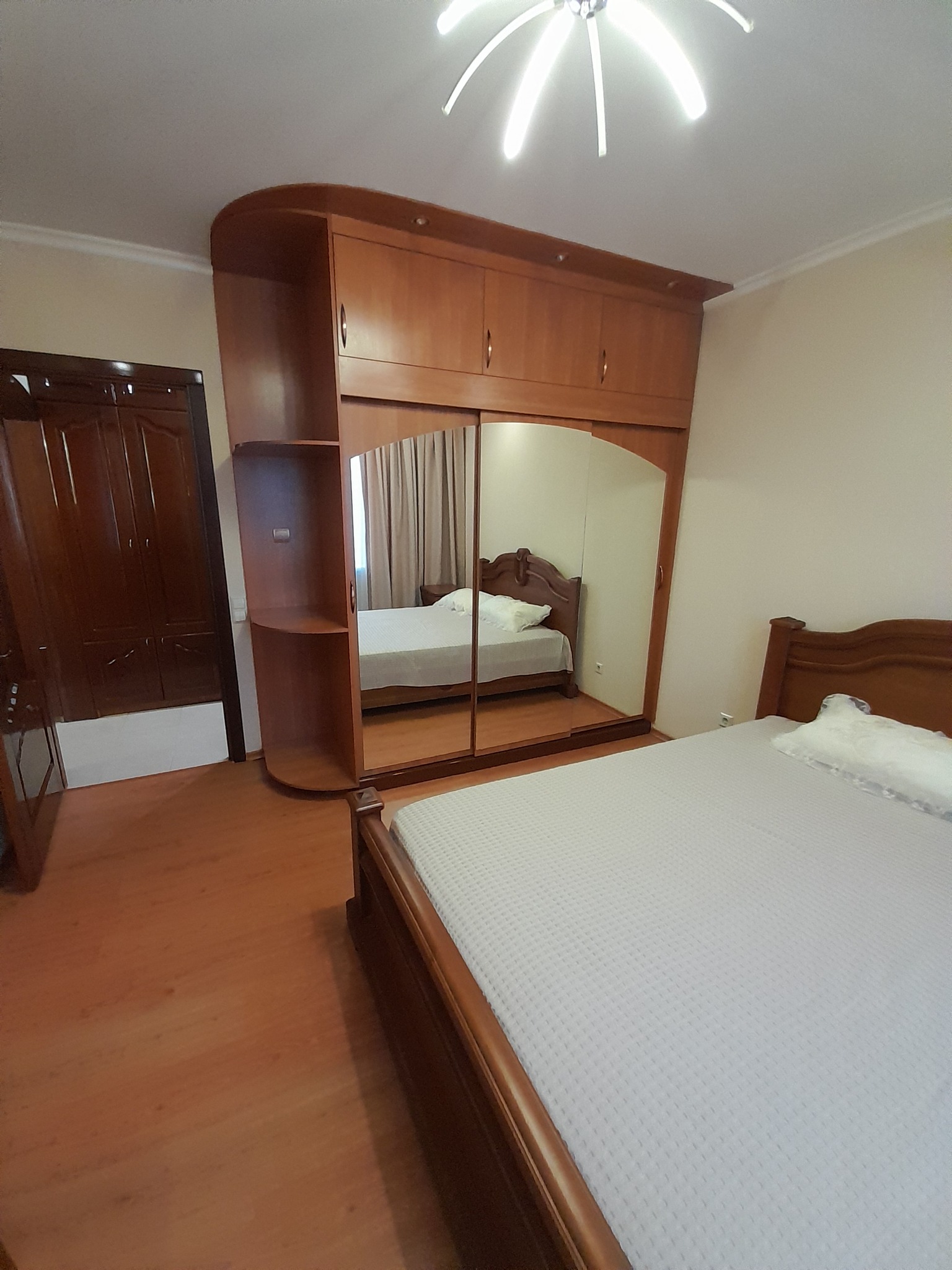 Аренда 2-комнатной квартиры 56 м², Героев Днепра ул.