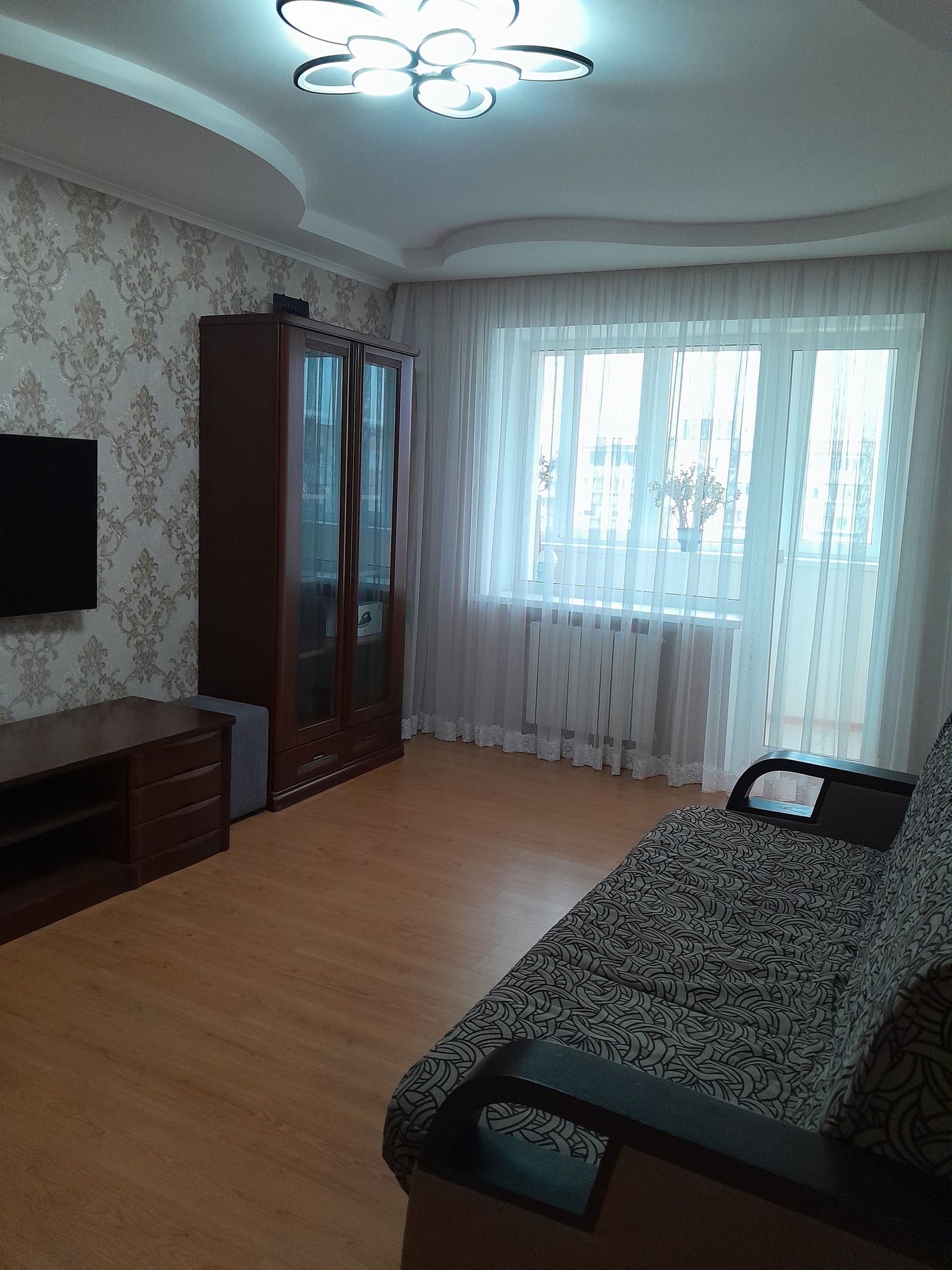 Аренда 2-комнатной квартиры 56 м², Героев Днепра ул.