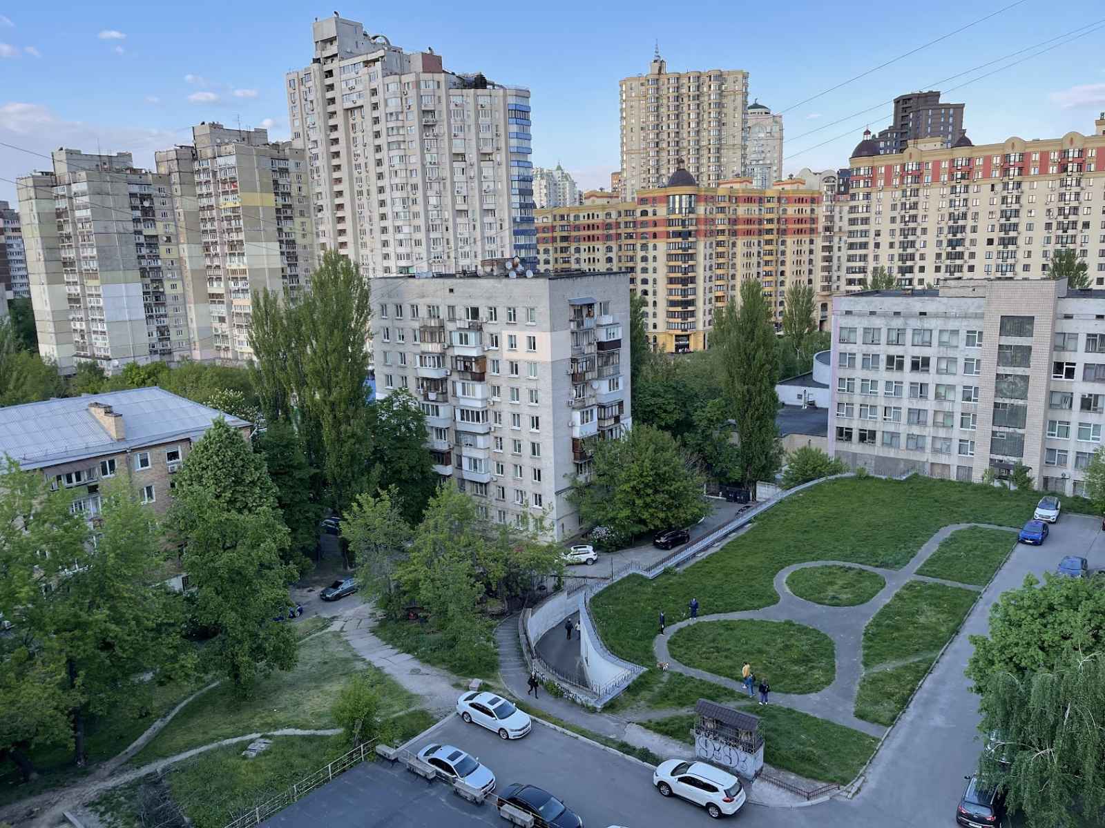 Аренда 1-комнатной квартиры 33 м², Григория Андрющенко ул., 4Б