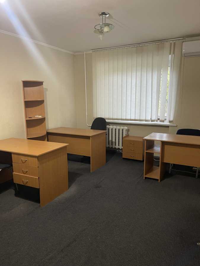 Оренда офісу 30 м², Предславинська вул., 12