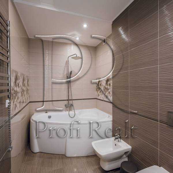 Продажа 3-комнатной квартиры 92 м², Жулянская ул., 1В