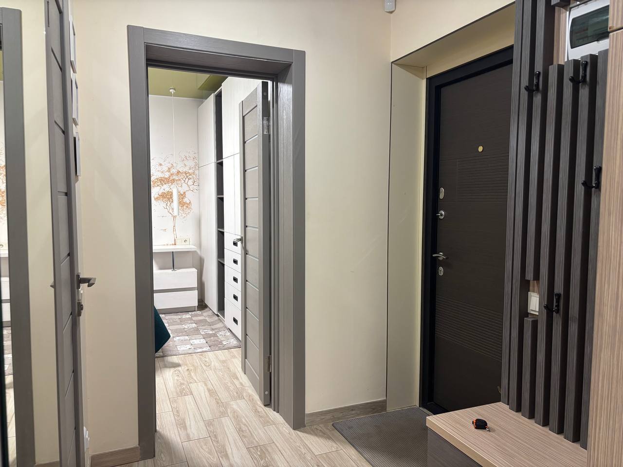 Оренда 2-кімнатної квартири 55 м², Лоцманський узвіз